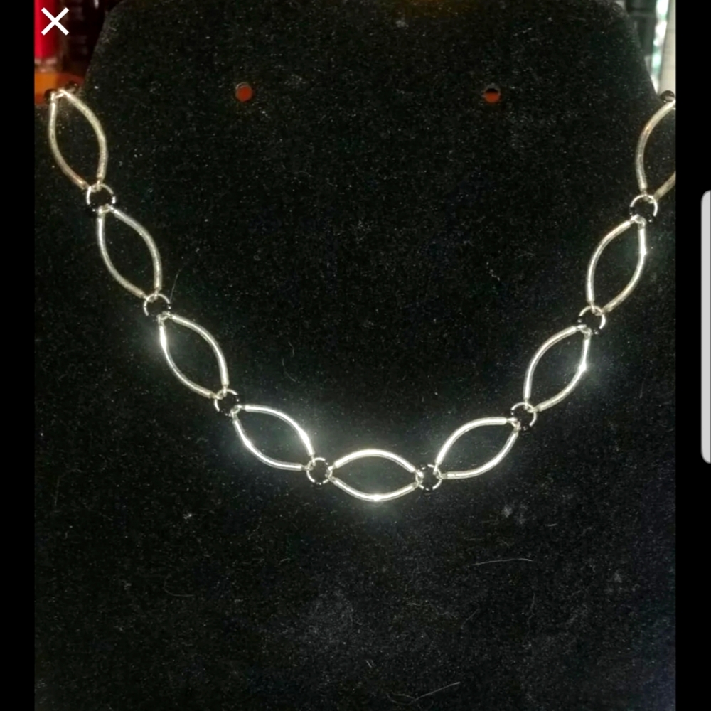 Silver beaded choker